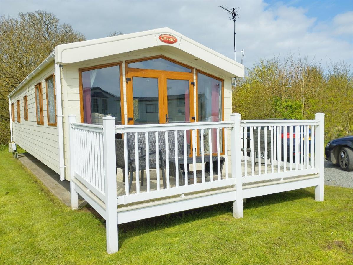Sand Le Mere Holiday Village Caravan Hire Tunstall  Екстериор снимка