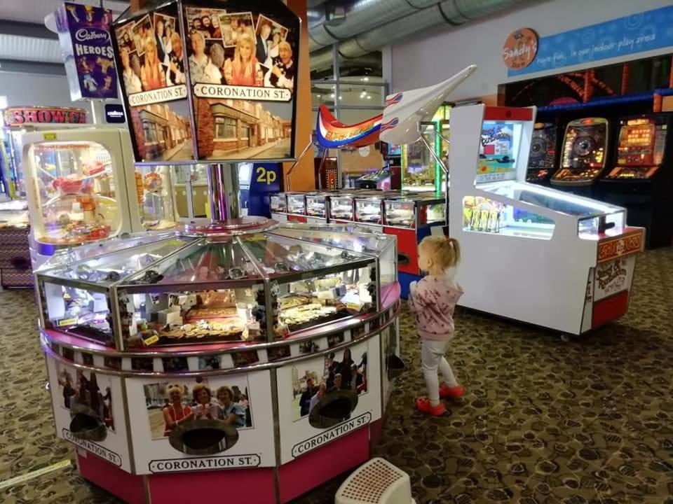 Sand Le Mere Holiday Village Caravan Hire Tunstall  Екстериор снимка